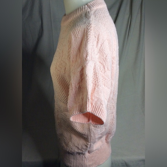 DVF - Picture 3 of 9